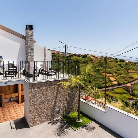 Casa Da Portada Calheta